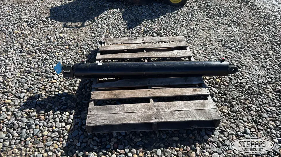 Hyd. cylinder Ag Equipment Part