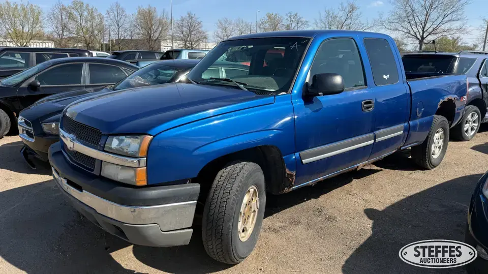 2003 Chevrolet Silverado K1500 Half Ton Pickup