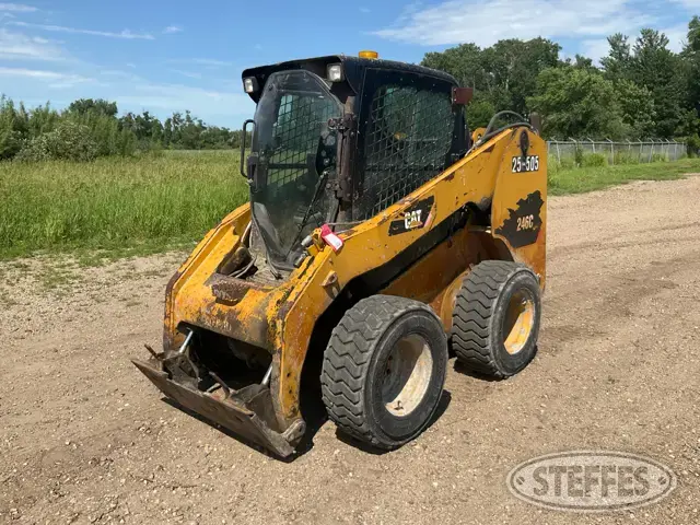 2009 CAT 246C