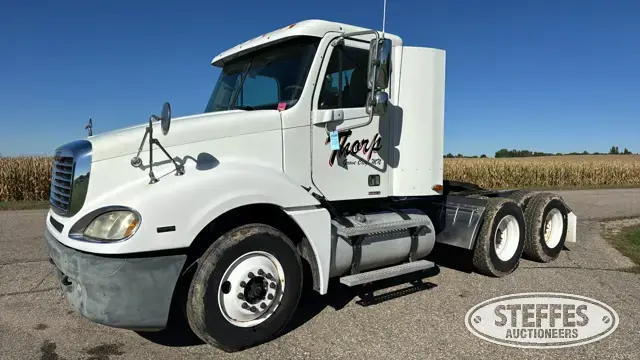 2005 Freightliner Columbia