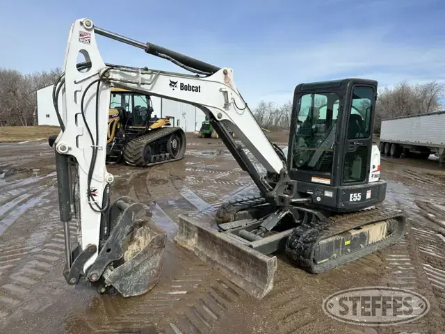 Bobcat E55