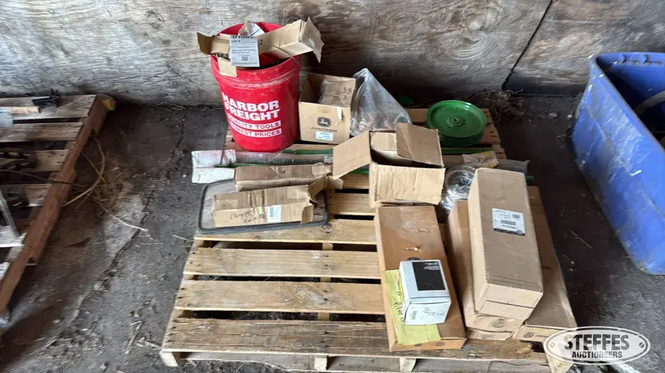 John Deere 9600 parts Ag Equipment Part