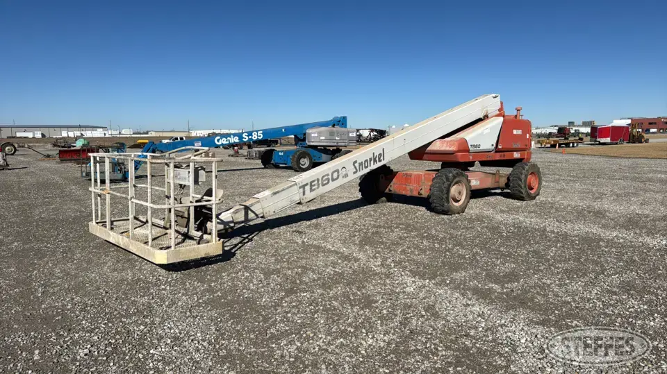 2000 Snorkel TB-A60RDZ Boom Lift