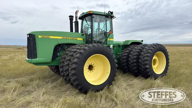 1998 John Deere 9300
