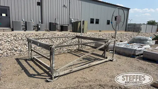 Aluminum boat lift