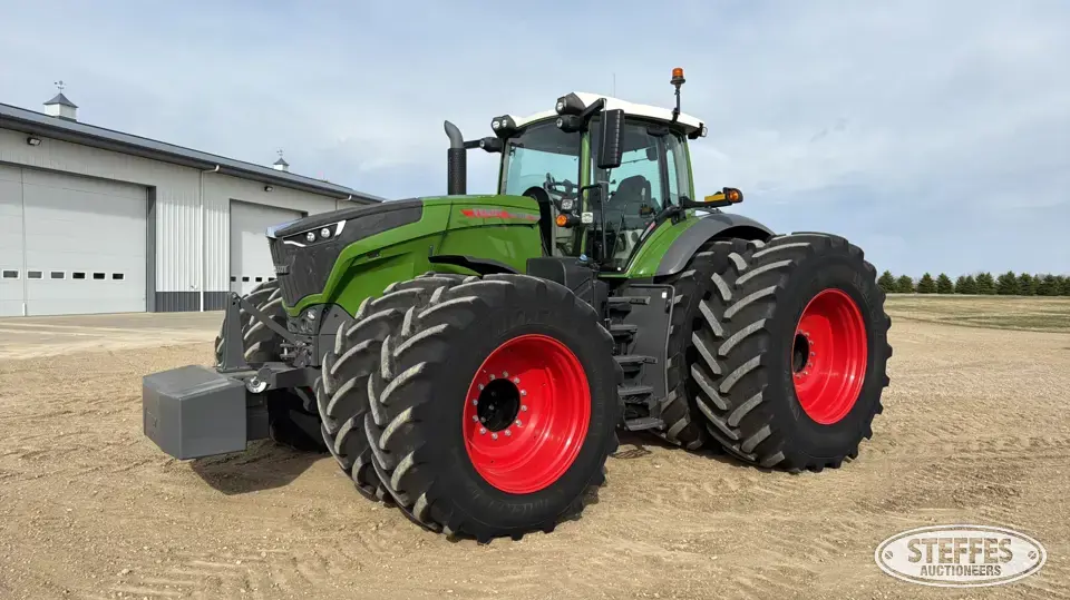 2021 Fendt 1050 Vario ProfiPlus MFWD Tractor