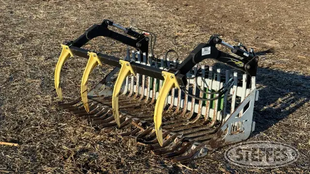 MDS rock grapple