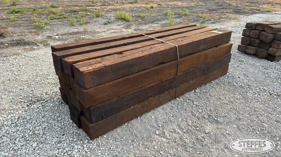 (16) Railroad ties Farm Support Item