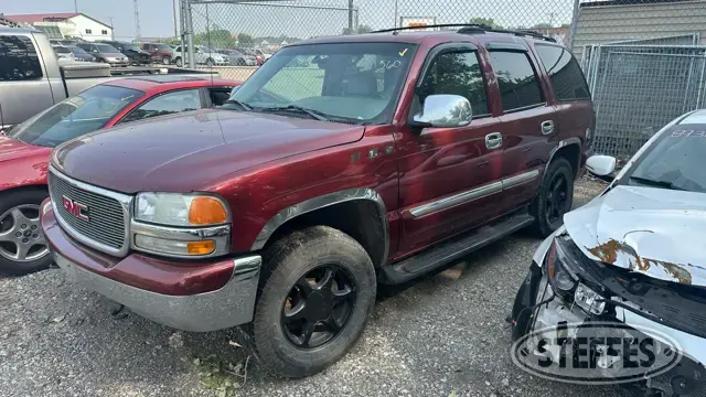 2002 GMC Yukon SLE
