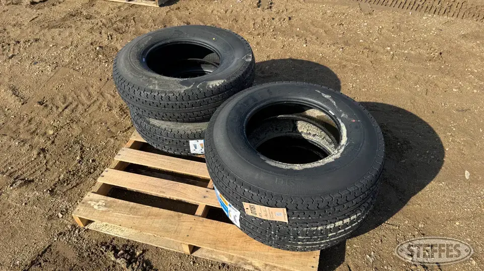 (4) Durun ST235/80R16 trailer tires Passenger-Light Truck Tire