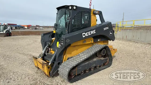 2020 Deere 333G