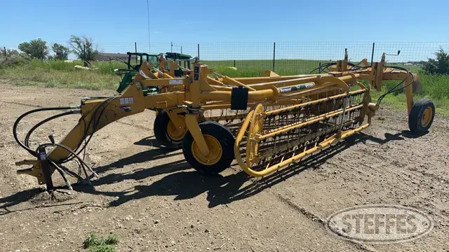 Vermeer R2300