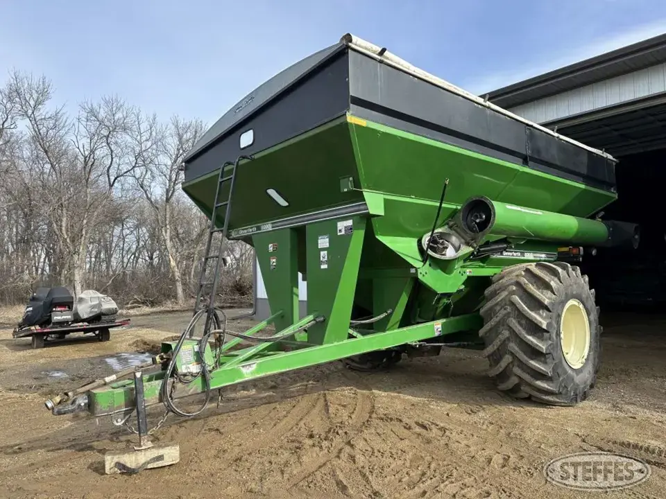 Unverferth 9200 Grain Cart