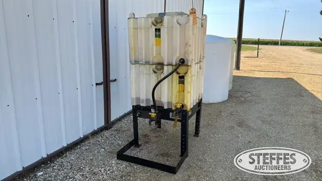 Bulk oil station