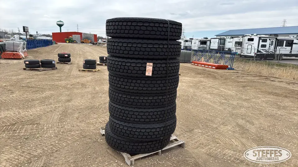 (8) Aosen ALD811 11R24.5 truck tires