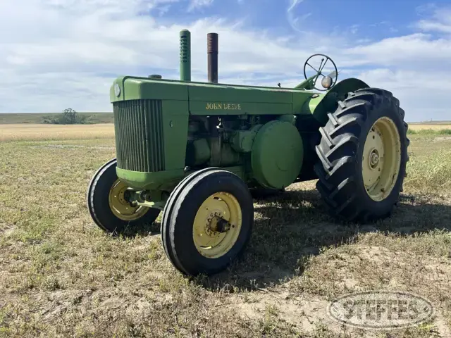 John Deere R