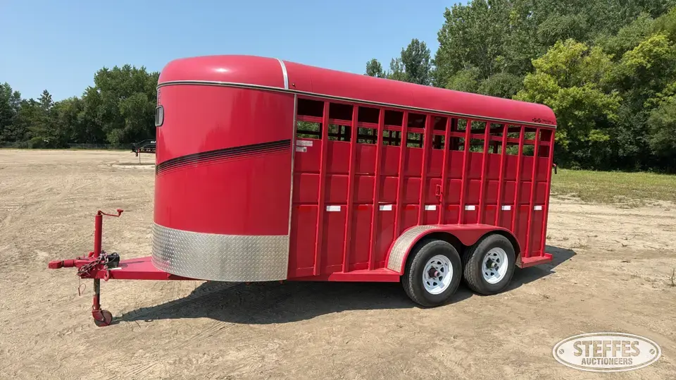 2020 S&S Dura-Line Bumper Livestock Trailer