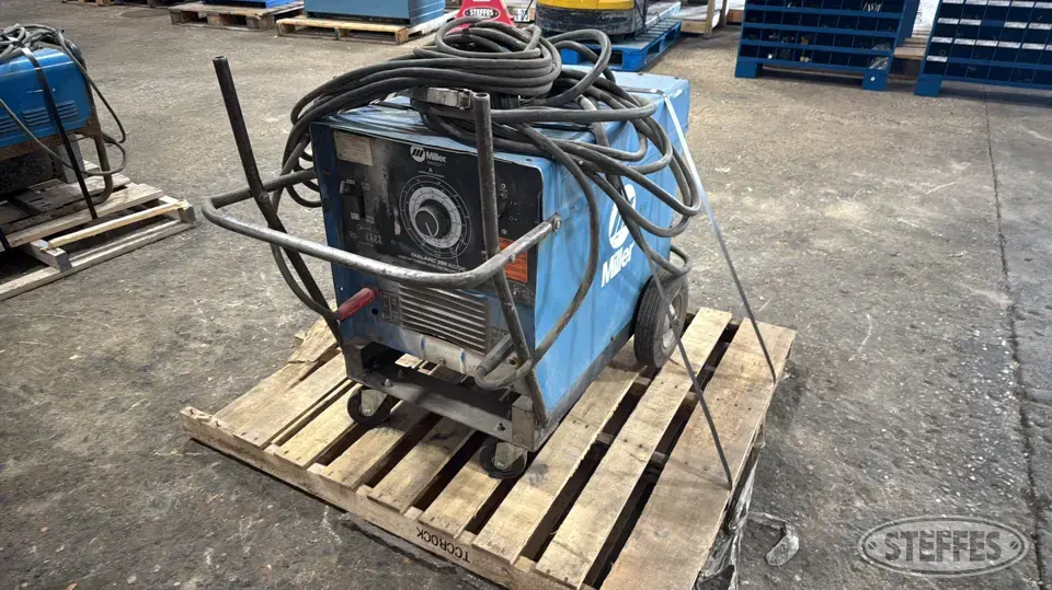 Miller Dialarc 250 Welding