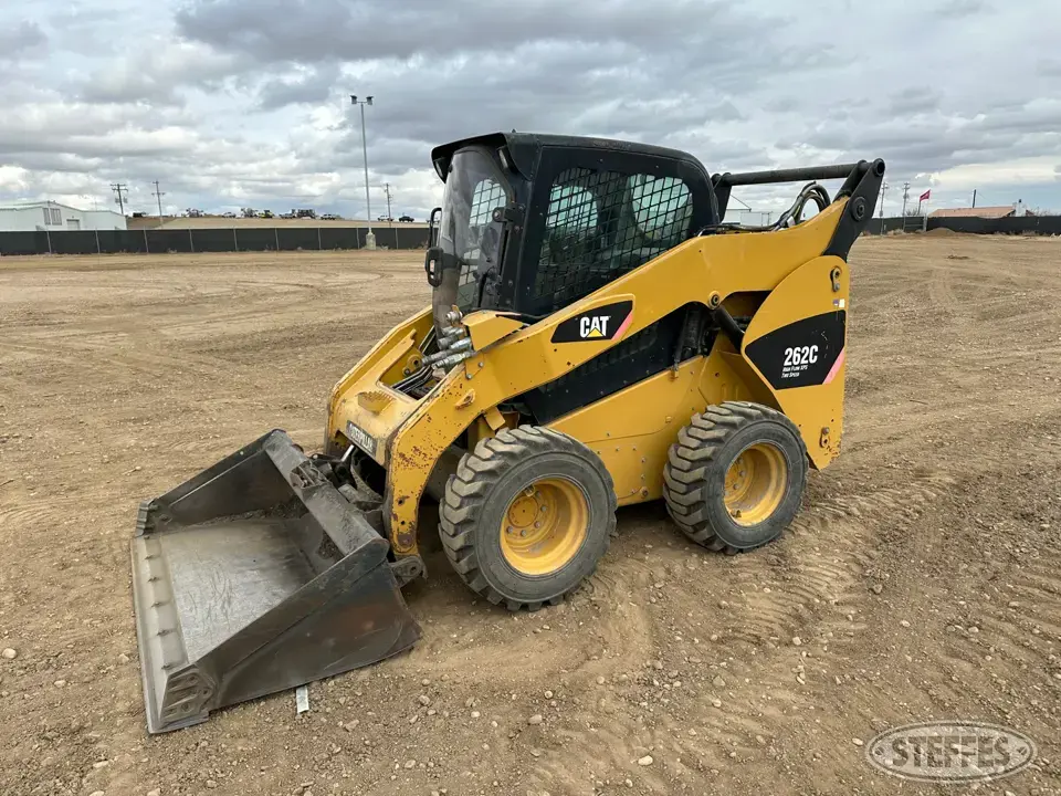 2011 CAT 262C Wheeled Skid Steer