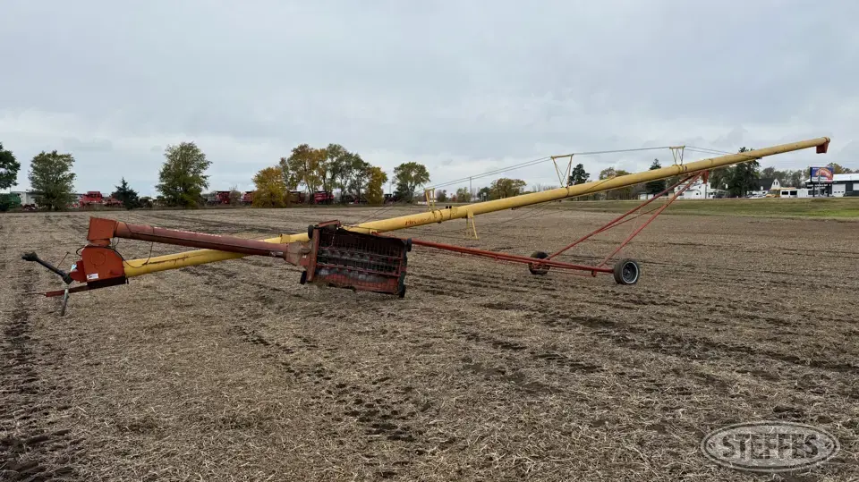 1996 Westfield MK100-71 Swing Hopper Auger