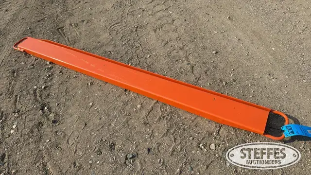 Pallet fork extensions