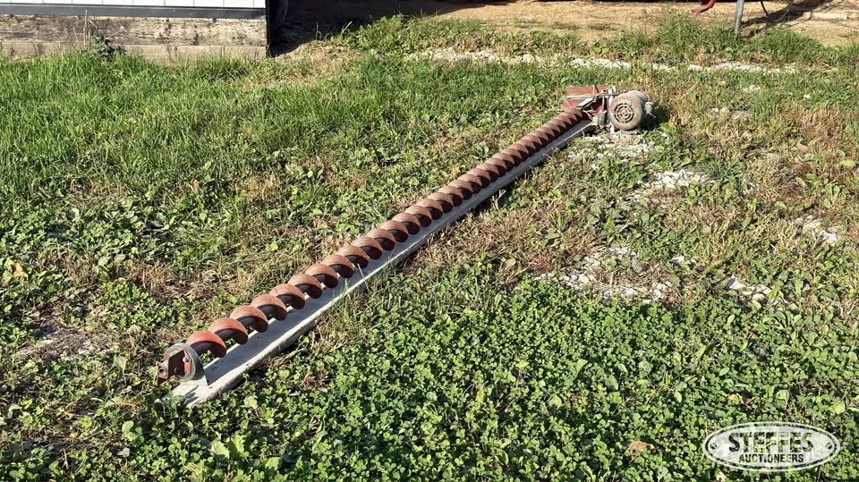Sweep auger Transfer-Jump Augers and Conveyor