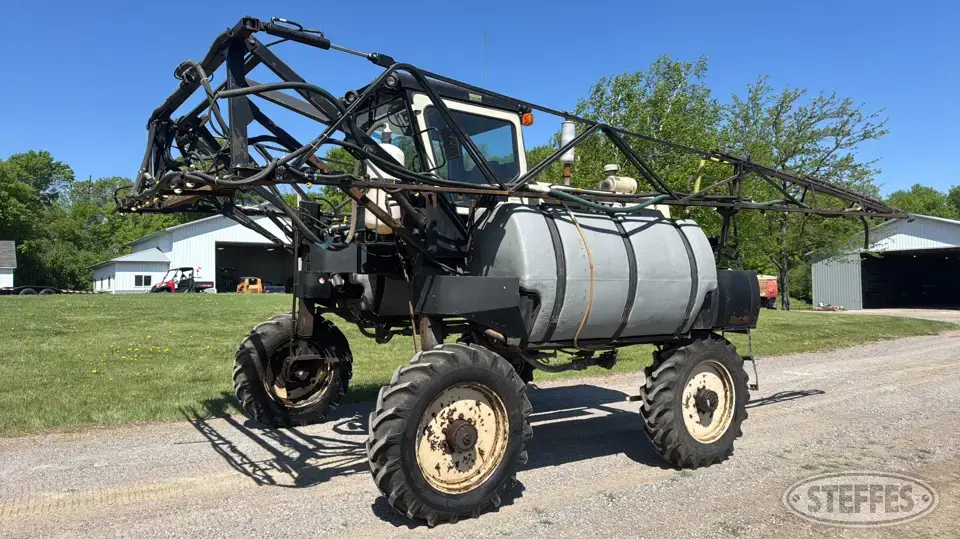 Hagie 280 Self-Propelled Sprayer