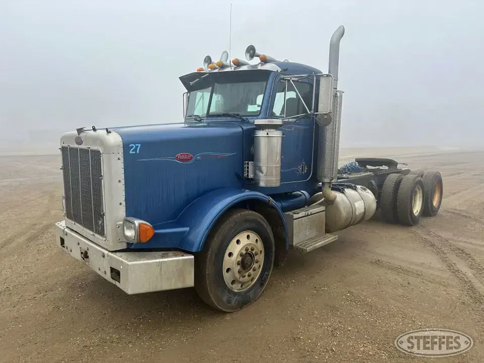 1988 Peterbilt 378 Conventional Truck without Sleeper