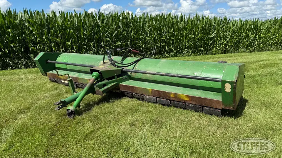 John Deere 27 Stalk Chopper