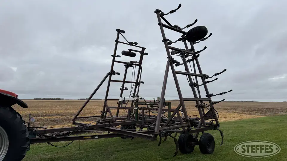 Lindsay 1540 NH3 Applicator