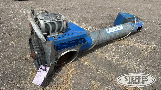 Shivers transfer auger