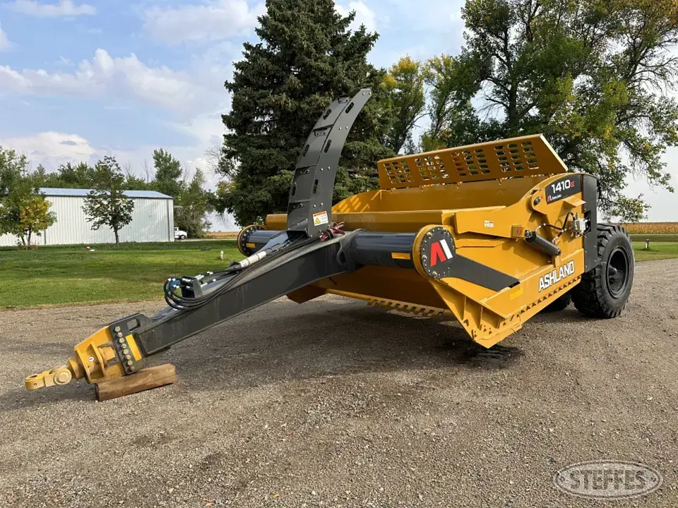 2023 Ashland 1410E Pull Scraper