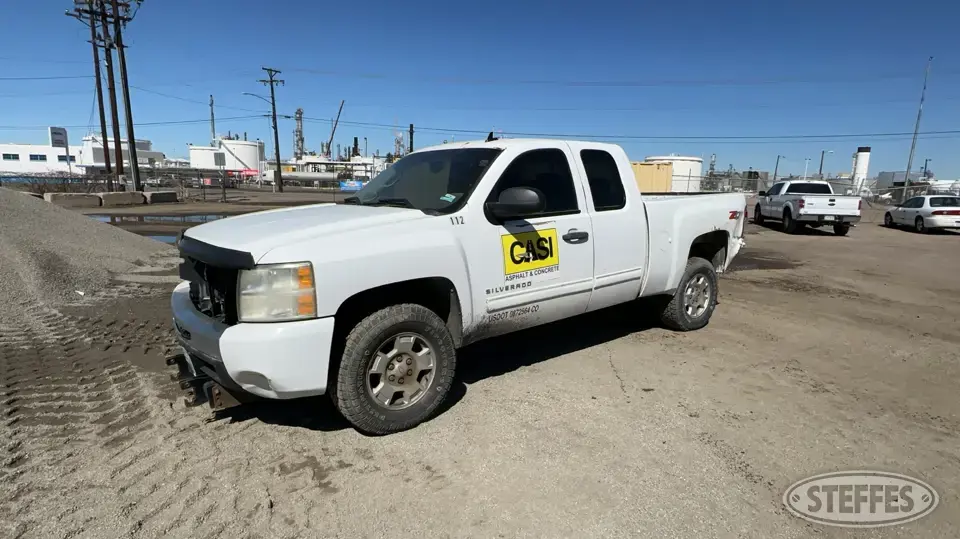 2010 Chevrolet 1500 LT Half Ton Pickup