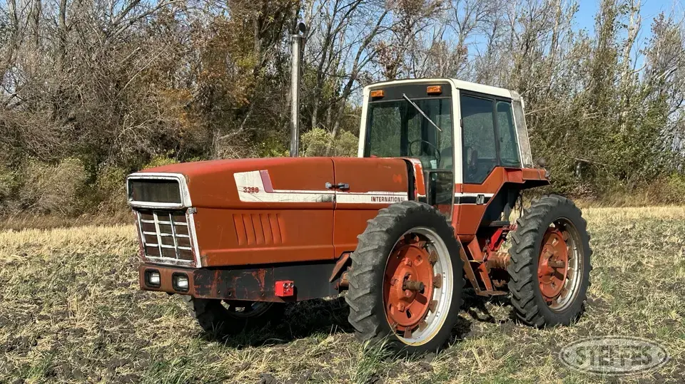 1978 International 3388 2+2 4WD Tractor