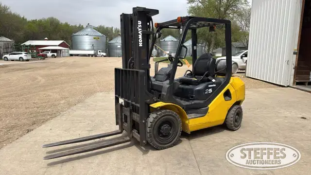 2008 Komatsu FT25T-16