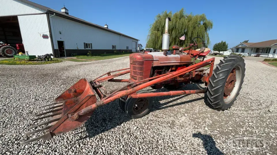 1940 Farmall H 2WD Tractor