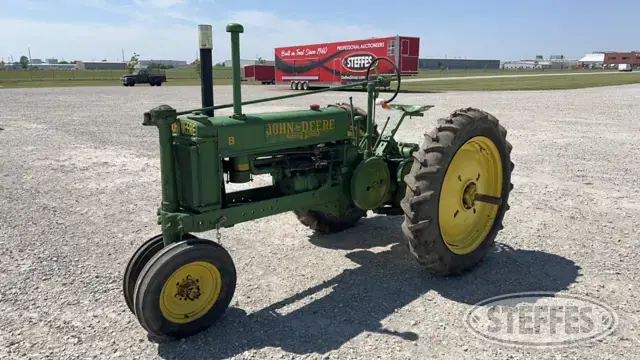 1938 John Deere B