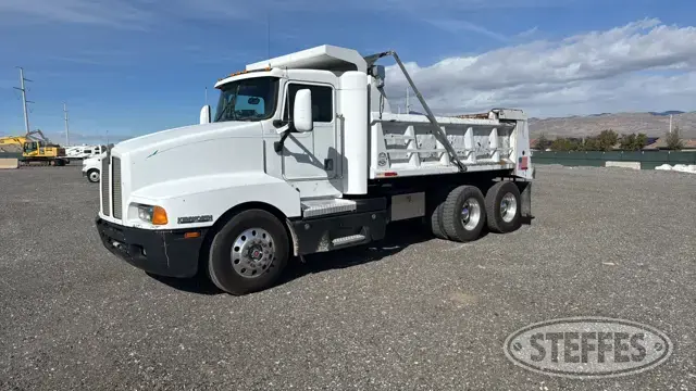 1997 Kenworth T600
