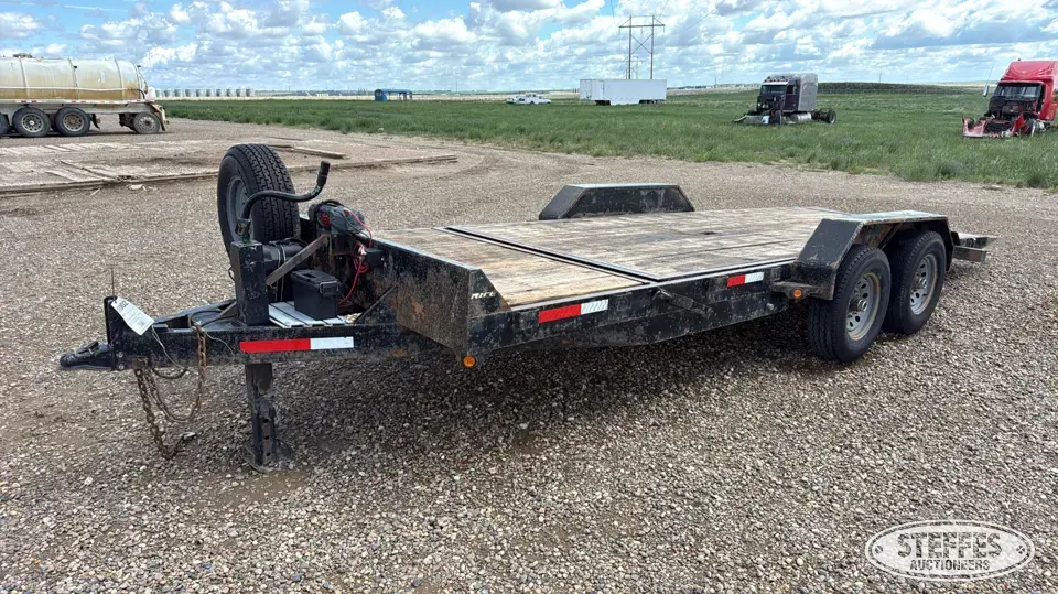 2011 R&W Flatbed Trailer