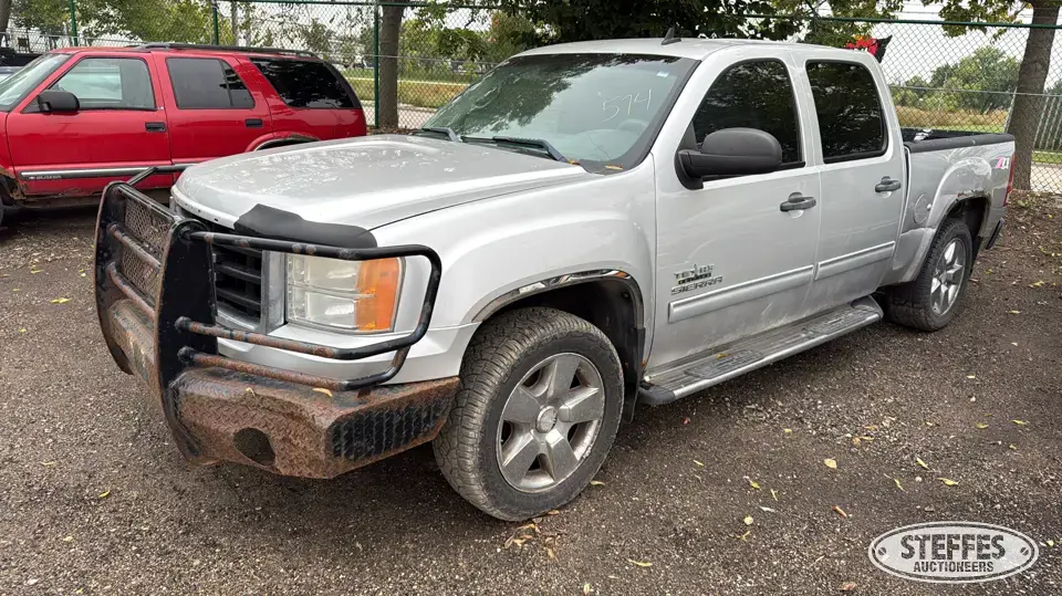 2010 GMC Sierra 1500 SLE Half Ton Pickup