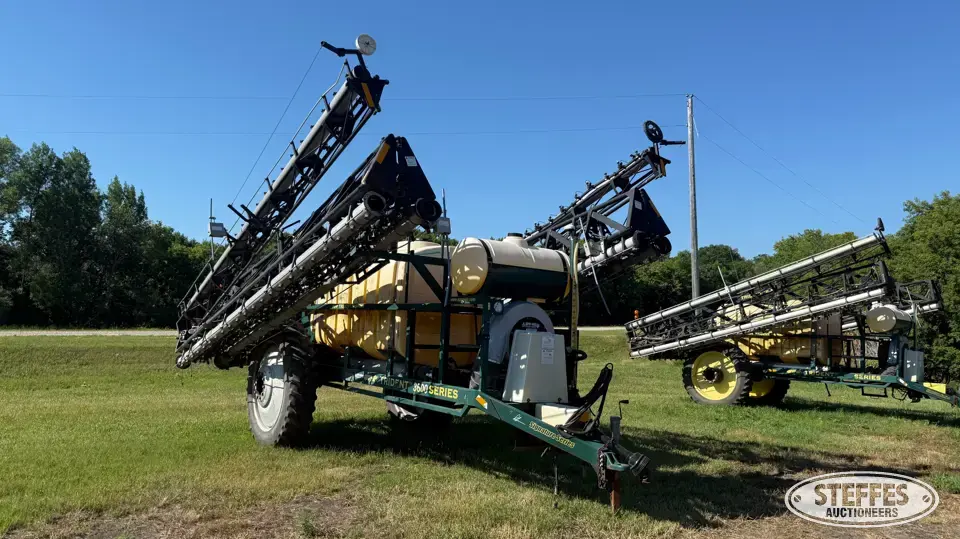 2006 Spray Air Trident 3600 Pull-Type Sprayer