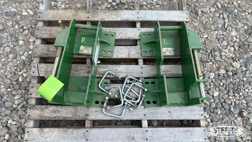 MDS bolt-on Q/C adapter Tractor Loaders and Attachment