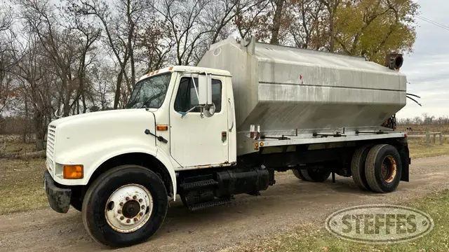 1991 International 4900