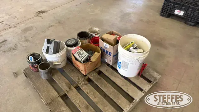 Assorted nails, screws & door knobs