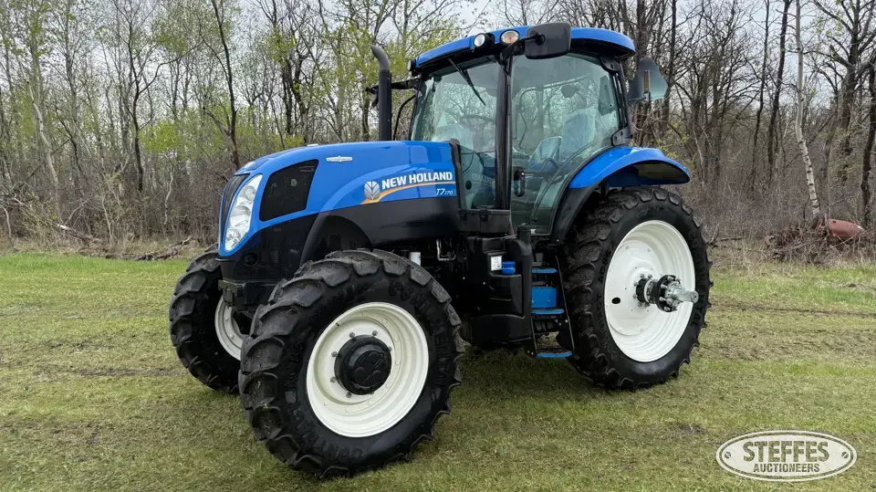 2012 New Holland T7.170 MFWD Tractor