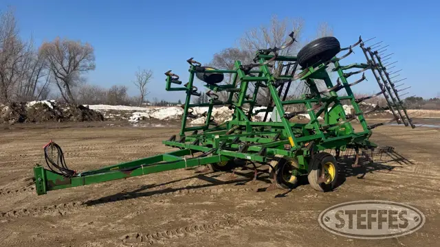 John Deere 960