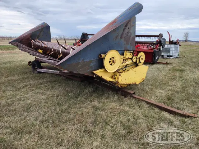 New Holland 960