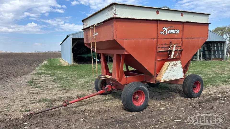 Demco Gravity Box
