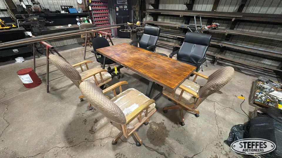 Shop table, (6) roller chairs Shop Equipment-Other