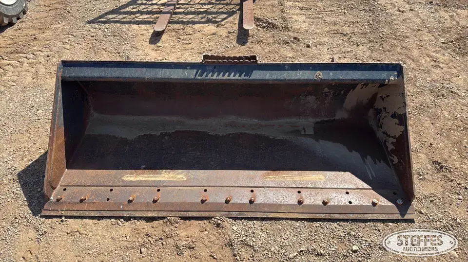 CAT skid steer bucket